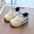 Detail of toddler sneakers with a cute blue elephant pattern and velcro closure - 16 / Blue
