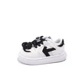 Scarpe sportive per neonati bianco e nero con lacci regolabili e suola morbida antiscivolo - Taglia 26 (Interno 16cm) / Nero