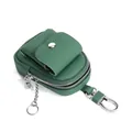 Mini portachiavi in vera pelle verde scuro con moschettone argento e tasca con bottone - Verde Scuro