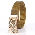 Khakifarbener Webgürtel mit goldener Strass-Schnalle und geometrischem Muster - Kojote Braun / Gold
