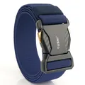 Cintura tattica in nylon elasticizzato blu navy con fibbia a sgancio rapido e vista a 45 gradi - 125cm / Blu Zaffiro
