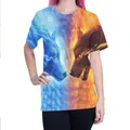 T-shirt con stampa 3D all-over e design grafico stilizzato con doppio lupo di ghiaccio e fuoco - Lupi Ghiaccio Fuoco (B121-137)