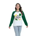 Damen St. Patrick's Day Raglan Sweatshirt mit grünen Kleeblatt- und Glücksmotiven - S / Oberteile / Irische Stiefel Goldmünzen Muster (H002-23A0045 Dunkelgrün)