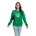 Sweat vert de la Saint-Patrick pour femmes avec imprimé trèfle et cœur blanc - S / Hauts / Imprimé Combinaison Coeur Double Ligne (H004-23A0005 Vert)