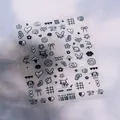 Autocollants nail art noir et blanc avec motifs mignons de chiots et de cœurs dessinés - TS-4112 Journal de Graffitis Plat