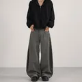 Losse herenbroek met verticale strepen en wijde pijpen met zwarte hoodie retro stijl - XS / Zwart en Wit Gestreept