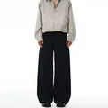 Schwarze Herrenhose im Cleanfit-Stil, lässig geschnitten mit geradem Beindesign - 3XL / Schwarz