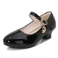 Black patent leather girls' Mary Jane shoes with starry moon pendant and square heel - 25 / Black