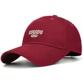 Donkerrode baseballpet van katoen-twill met wit KUQIDU borduursel voor sportief gebruik - Eén Maat Verstelbaar / Rood