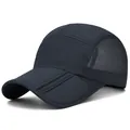 Marineblauwe ademende honkbalpet met zijgaas en sneldrogende stof voor outdoor sporten - Marineblauw