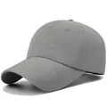 Gorra de béisbol gris de secado rápido con bordado y ventilación por láser - Talla Única Ajustable / Gris claro