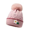 Roze gebreide babymuts met pompon en 3D-madeliefje voor warmte in de winter - Eén maat / Lichtroze