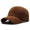 Casquette de baseball en velours côtelé marron foncé avec texture à fines rayures - Taille unique / Marron