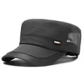 Gorra cadet gris oscuro de secado rápido con paneles de malla y detalle lateral - Ajustable / Gris oscuro