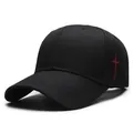 Cappellino da baseball nero classico con croce rossa ricamata in cotone twill - Taglia Unica Regolabile / Nero Croce Rossa