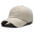 Berretto da baseball beige in cotone lavato con ricamo a cuore bianco e visiera curva - Regolabile / Albicocca
