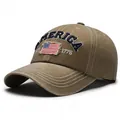 Berretto da baseball marrone vintage con ricamo blu America e toppa bandiera - Taglia Unica Regolabile / Cachi