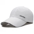 Berretto da baseball bianco impermeabile ad asciugatura rapida con logo sportivo - Taglia Unica Regolabile / Bianco