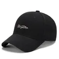 Schwarze Baseballkappe mit goldener Riayan-Stickerei und feinen Streifen - Einheitsgröße Verstellbar / Schwarz