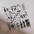 Selbstklebende geprägte Nagelsticker M-525 mit schwarzen Schlangen und Sternen - M-525