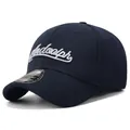 Dunkelblaue Baseballkappe mit Ladolph 3D-Stickerei und Spandex-Gewebe-Textur - Einheitsgröße Verstellbar / Marineblau