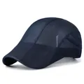 Gorra plana de malla transpirable azul marino para verano con visera protectora - Talla Única Ajustable / Azul Marino