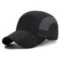 Faltbare Schnelltrocknende Baseballkappe mit grauen Mesh-Einsätzen für Sport - Schwarz