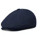 Classic dark blue twill flat cap for men with a fixed short brim and retro structured design - M (58-60CM) / Navy Blue