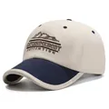 Gorra de béisbol beige y azul marino de ala corta con bordado de montaña - Talla Única Ajustable / Corona Beige-Ala Azul Marino