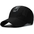 Berretto da baseball sportivo nero da uomo con pannelli in rete e stampa elegante RE - Regolabile / Nero