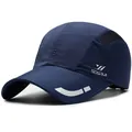 Casquette de sport bleu marine à séchage rapide avec bande réfléchissante et mesh - Taille Unique Réglable / Bleu Marine (Avec Bande Réfléchissante)