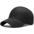 Casquette de baseball en coton noir classique avec structure à six panneaux et visière - Réglable / Noir
