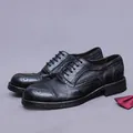 Klassische schwarze Brogue-Oxford-Schuhe für Herren mit feiner Flügelkappen-Perforation - EU 37 / Schwarz