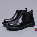 Men's black glossy Chelsea boots with Brogue carving and thick rubber soles - EU 37 / Black