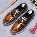 Formal brown leather loafers with metal chain and hand-burnished finish for men - EU 37 / Brown