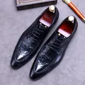 Men's black embossed leather business oxfords with wingtip brogue details and laces - EU 37 / Black