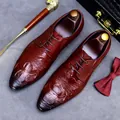 Dark brown leather business shoes with crocodile texture and lace-up design for men - EU 37 / Burgundy