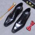 Mens black polished leather formal boots with pointed toe and side zipper closure - EU 37 / Black