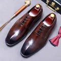 Scarpe stringate in pelle marrone sfumata brogue con accessori uomo eleganti - EU 37 / Caffè