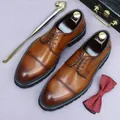 Brown leather derby shoes for men with thick soles and vintage burnished finish - EU 37 / Brown