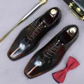 Formal men's oxford shoes in gradient dark brown polished leather with classic lace-up design - EU 37 / Patina Brown