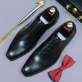 Classic black leather Oxford dress shoe for men in a premium polished finish - EU 37 / Black