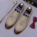 Classic men's brown gradient leather loafers with tassel detail and vintage style - EU 37 / Light Brown