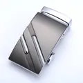 Mens automatic belt buckle in gunmetal brushed zinc alloy with geometric design - Gunmetal & Silver Diagonal Stripe Style (MJ-ZDK-003 Silver)