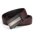 Cinturón de cuero marrón para hombre con hebilla automática negra y textura de panal - 194-14 Patrón Marrón
