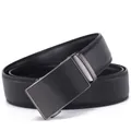 Cintura in pelle nera da uomo con trama litchi e fibbia automatica in metallo - 120cm / Nero