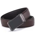 Ceinture business pour homme en cuir marron foncé avec boucle automatique en métal - 110 / Marron