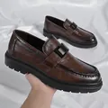 Men's dark brown retro leather loafers with metal buckle and thick rubber sole - EU 38 / Tawny (With Buckle)