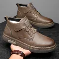 Brown high-top leather men's winter boots with thick white fleece lining and pebble texture - EU 38 / Brown