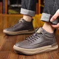 Bottes montantes pour hommes en similicuir marron foncé avec semelle épaisse - EU 38 / Gris Doublure Normale